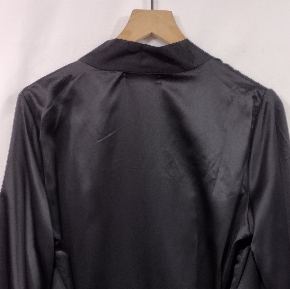 Flora by Flora Nikrooz Kit Matte Charmeuse Heart-Lace Wrap Robe Womens S/M Black - Picture 5 of 8